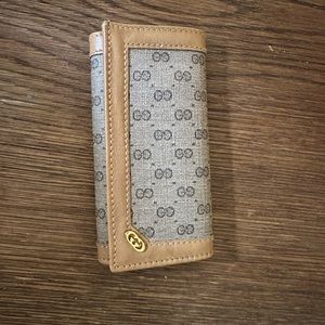 Gucci Wallet / Key Pocket Book